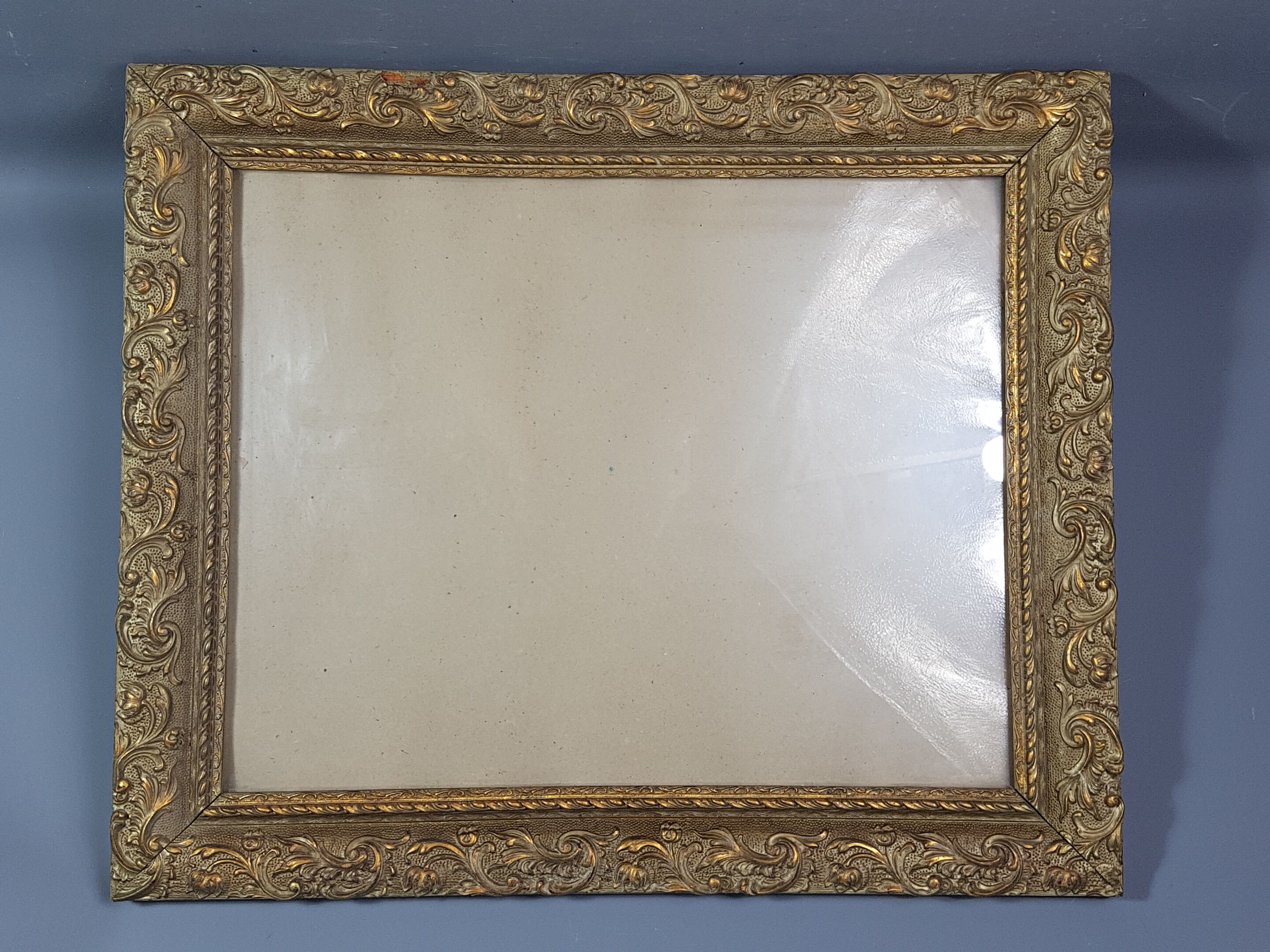 Old wood frame - gilded stucco - glass 61x51 cm leaf 50.5x40 cm SB 113