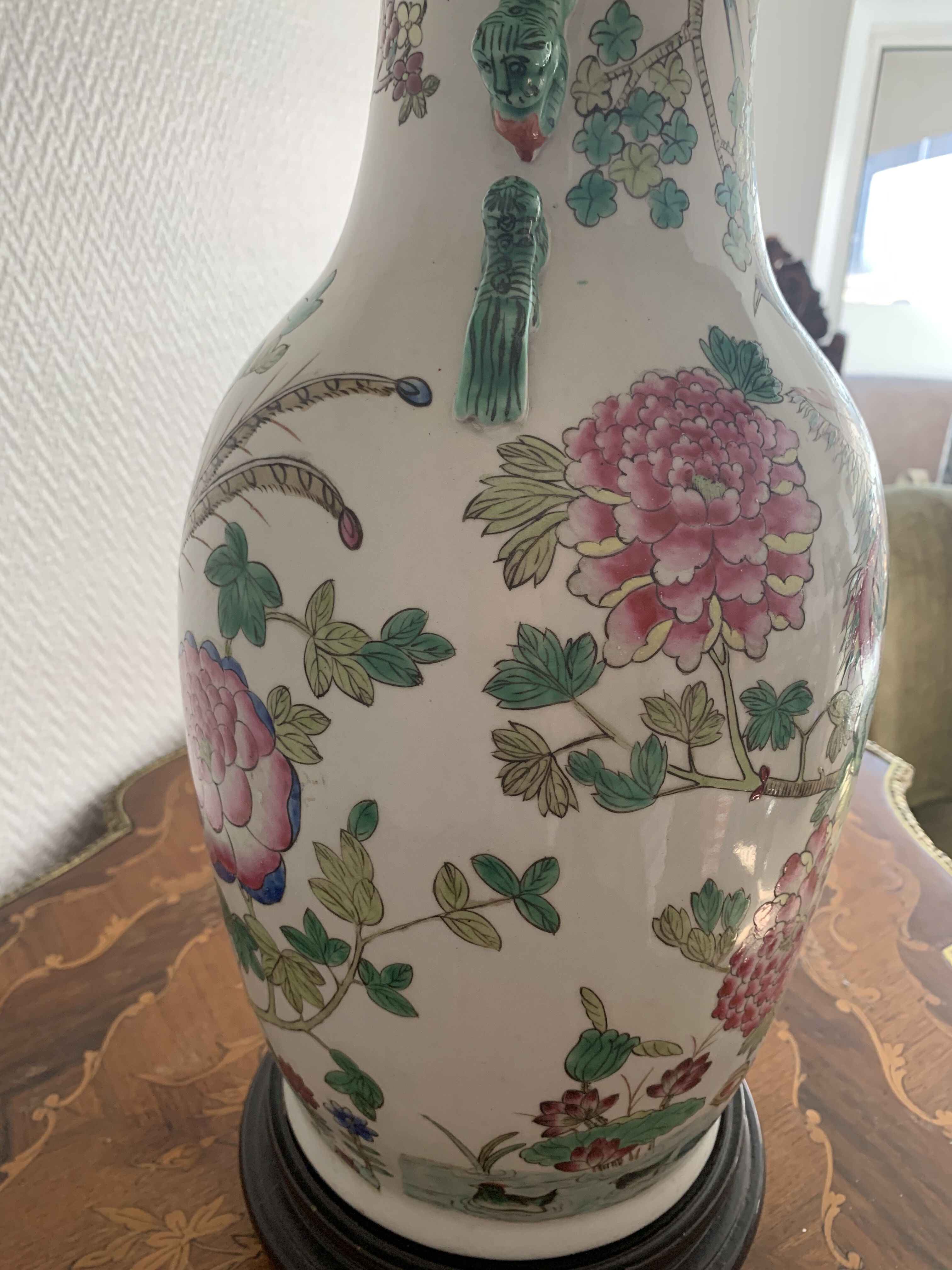Vintage Chinese lamp