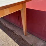 Spindle leg farm table