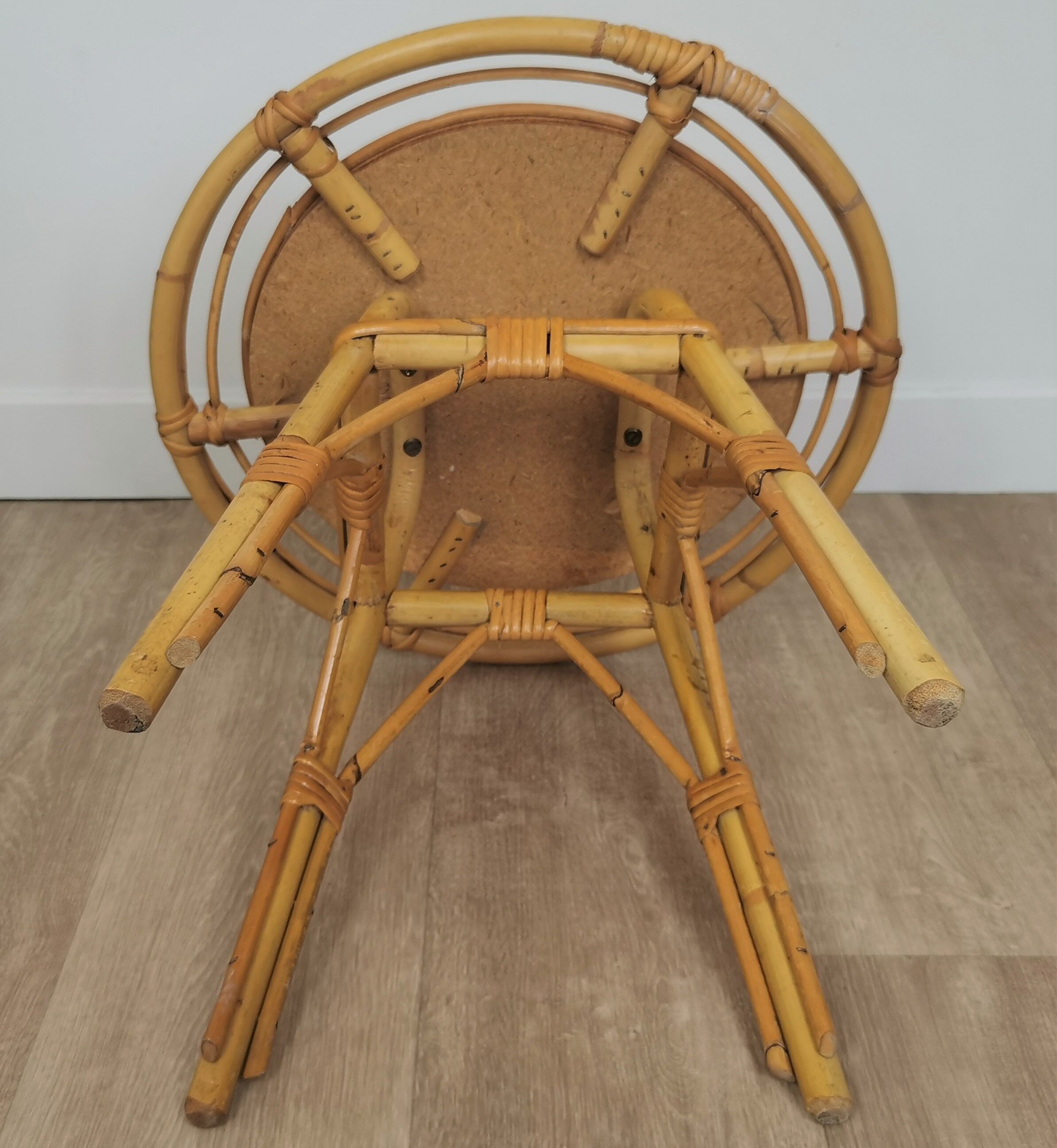 Table basse en rotin
