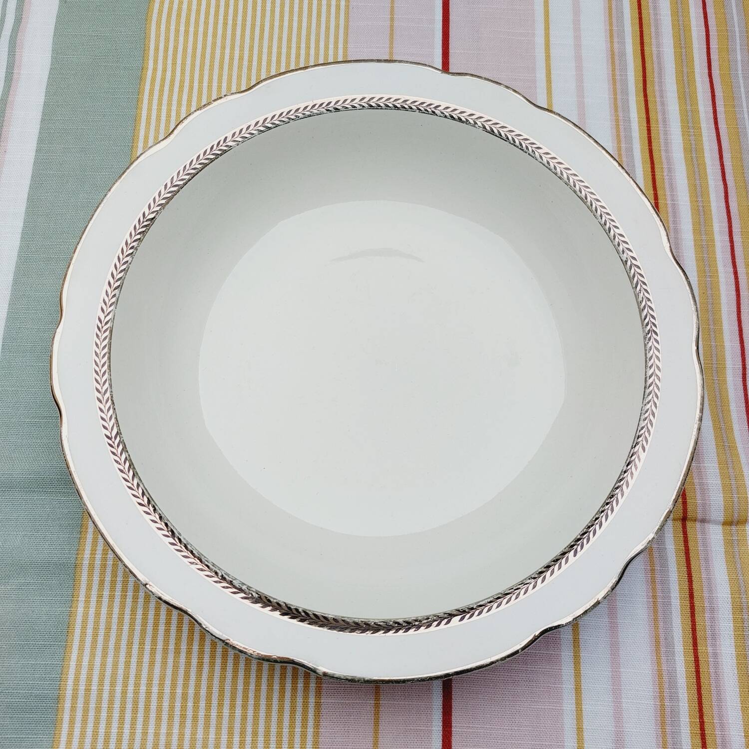 Plat de service creux Digoin Sarreguemines Turenne