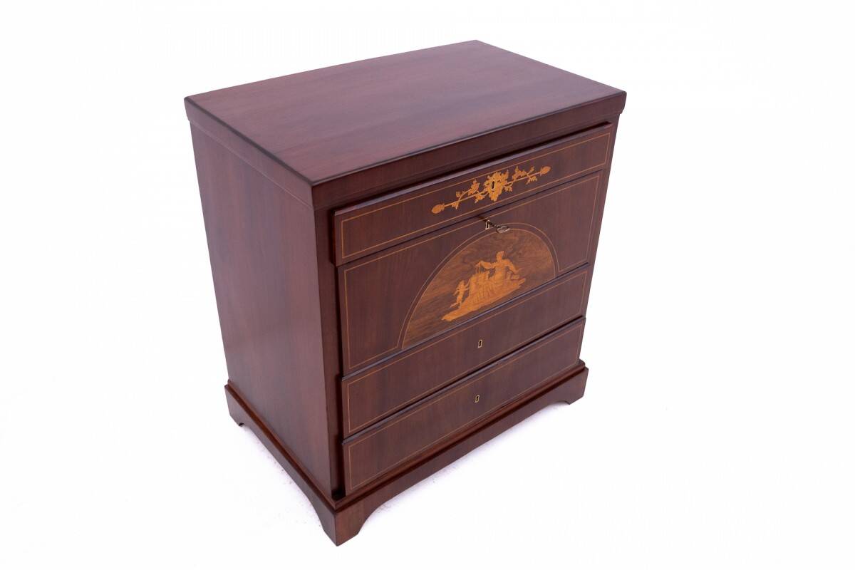 Inlaid antique chest of drawers, Northern Europe, around 1870. After renovation.