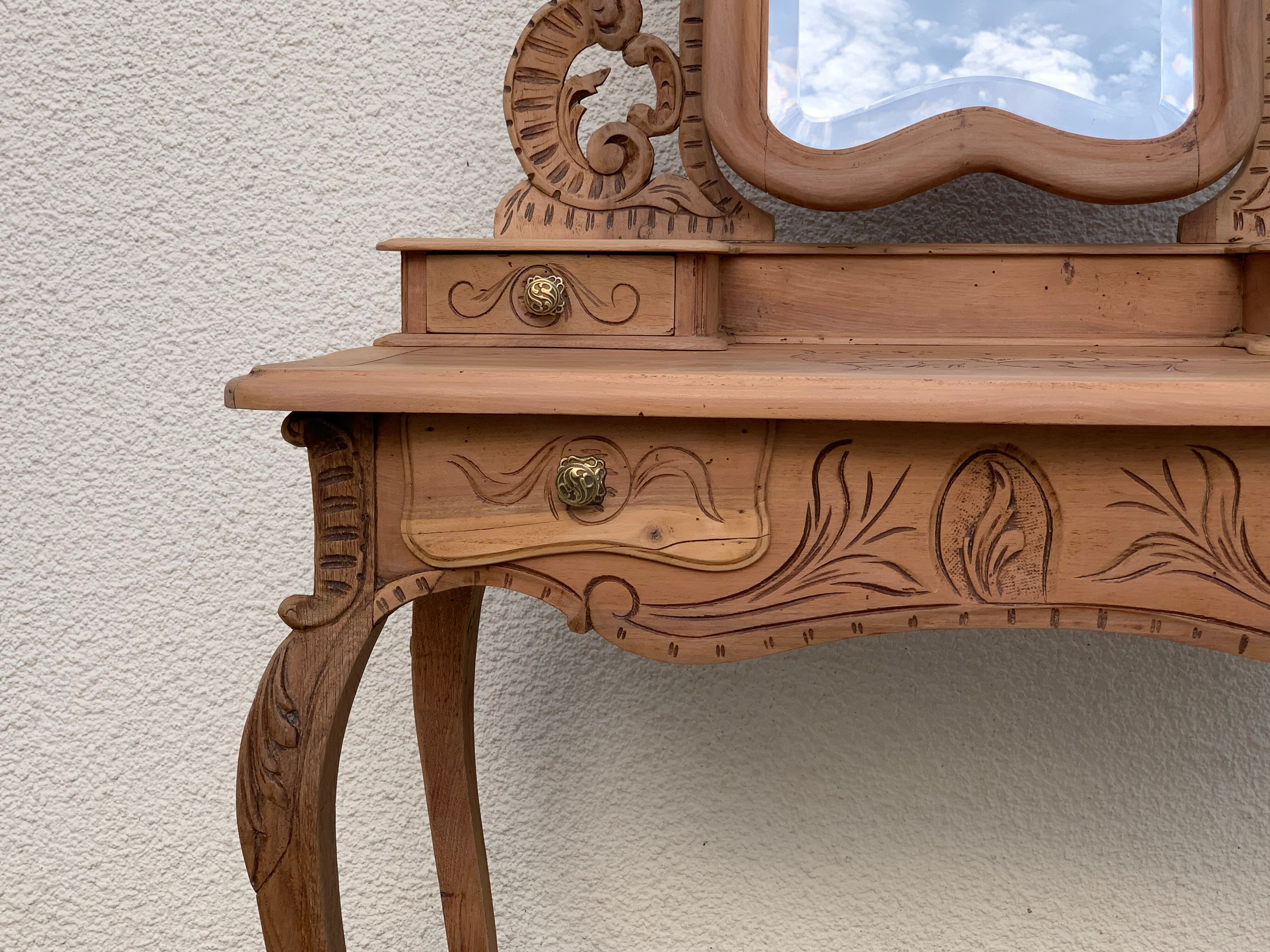 Dressing table raw wood 1900