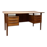 Mid-Century Danish Desk in Teak by Peter Løvig Nielsen for Hedensted Møbelfabrik, 1972
