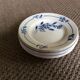 Set of 6 vintage dessert plates