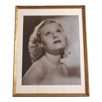 Portrait de Lilian Harvey – Tirage brillant encadré, 1930