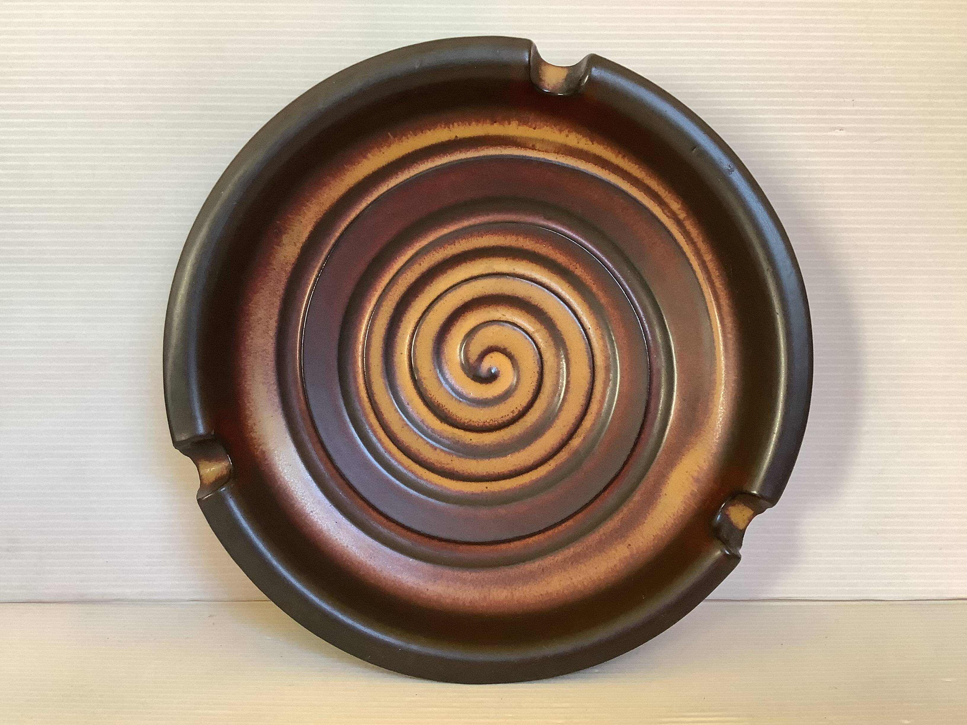 Large empty pocket spiral ashtray Jan Van Erp