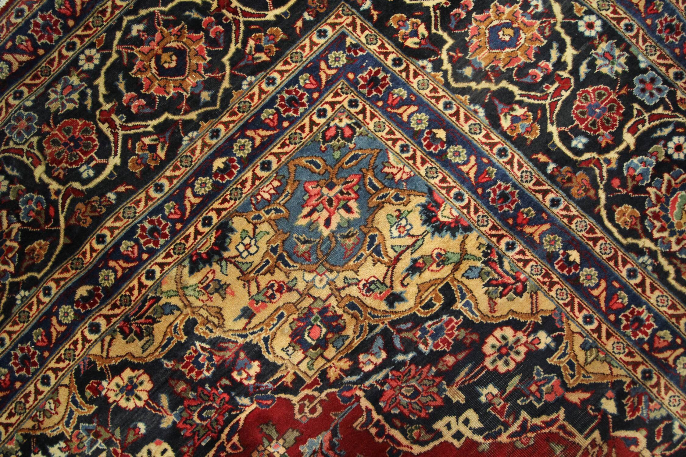 Tapis persan traditionnel fait à la main d’Ispahan en laine rouge vintage - 295x411cm