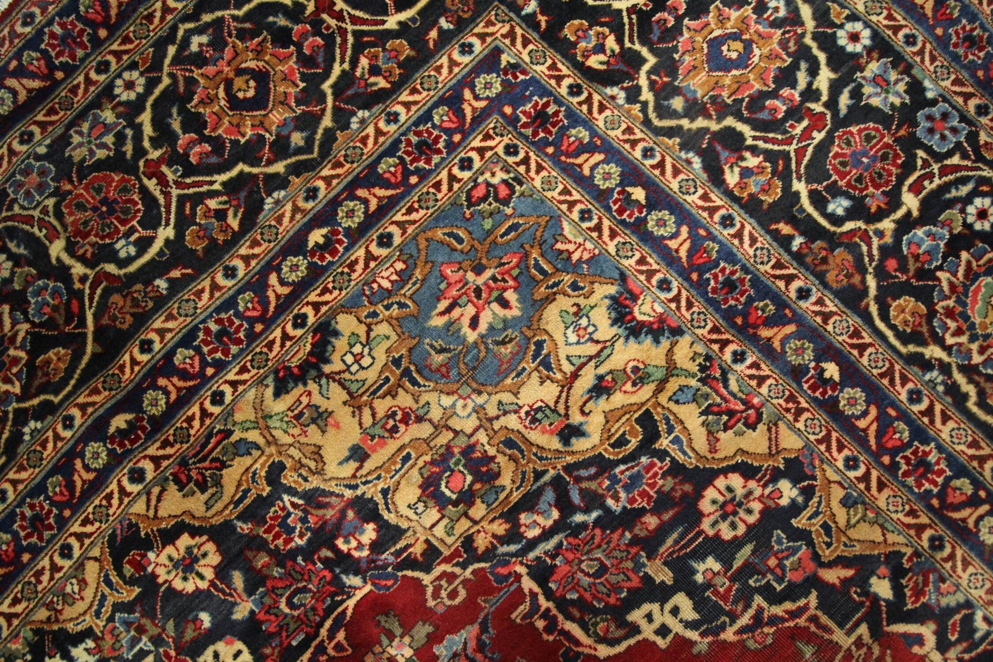 Tapis persan traditionnel fait à la main d’Ispahan en laine rouge vintage - 295x411cm