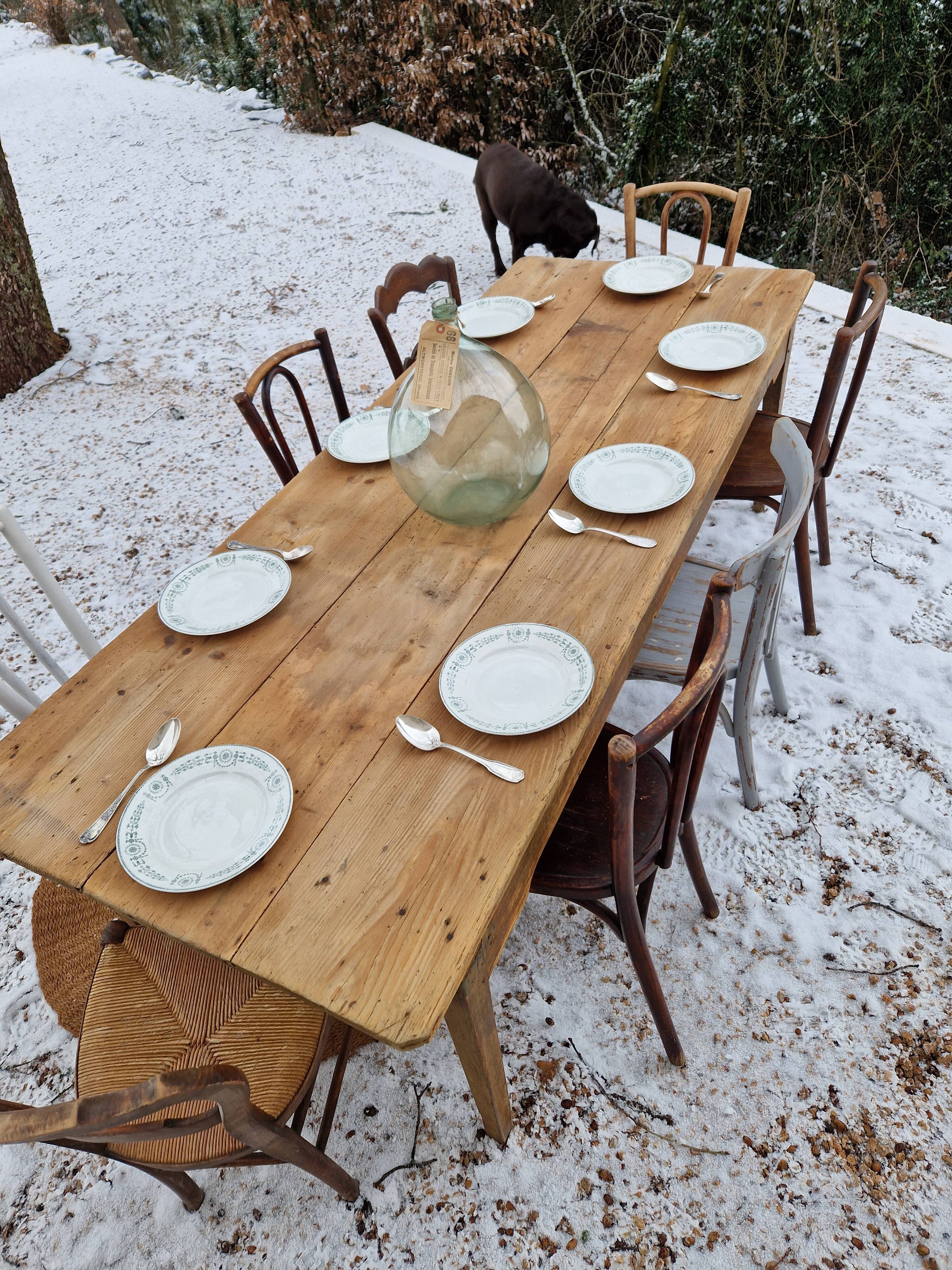 Farmhouse table