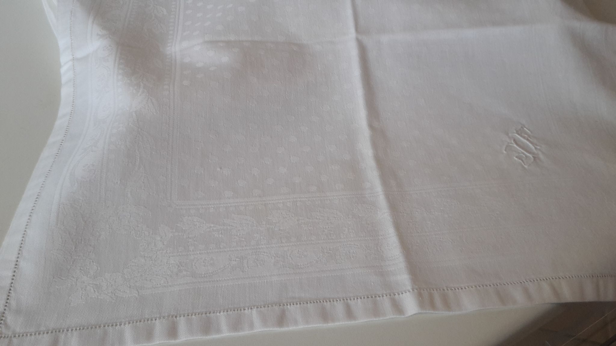 Nappe damasé et serviettes