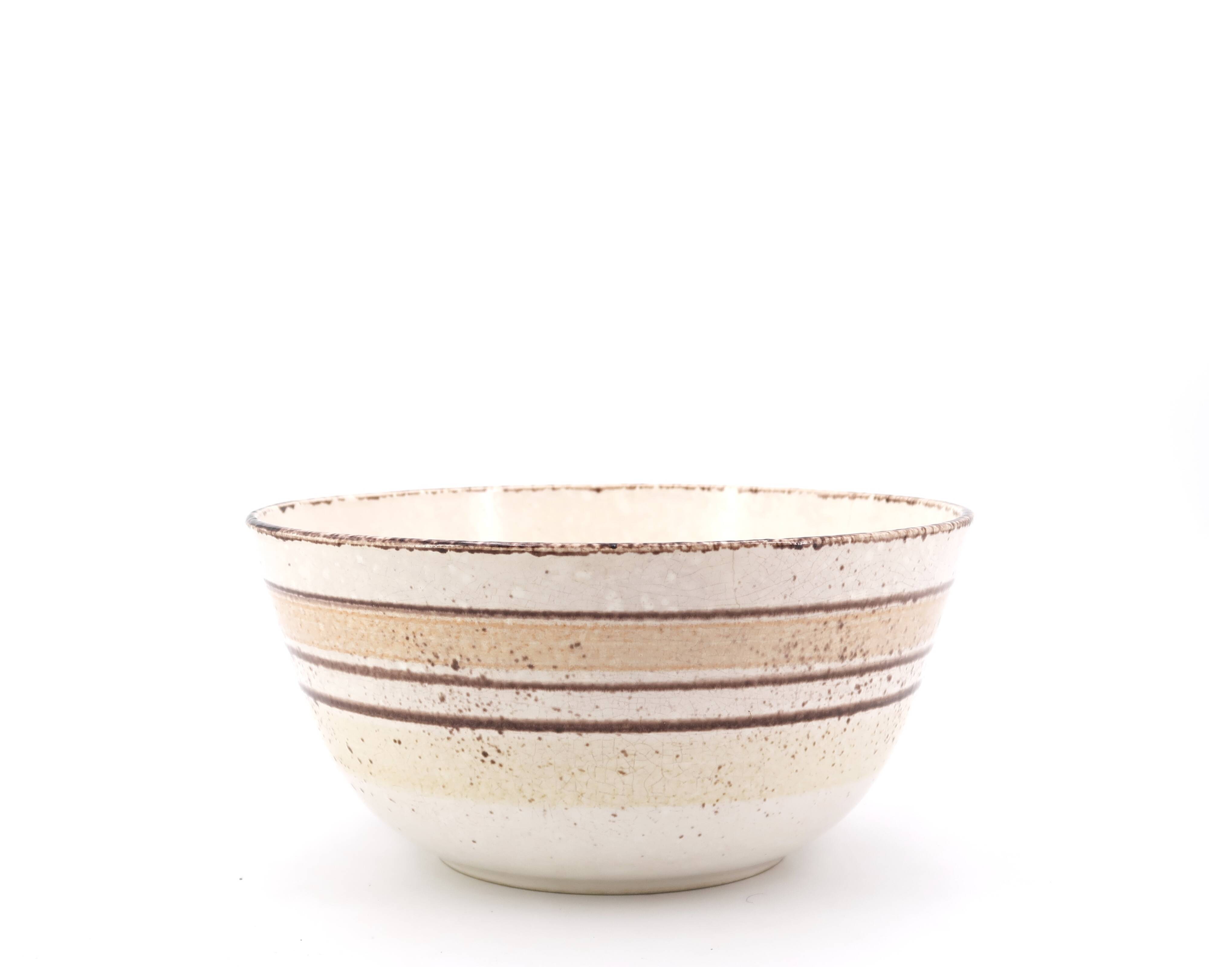 Gien earthenware salad bowl, Etna model, 1970s