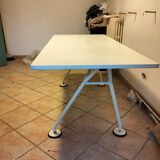 Nomos desk by Norman Foster for Tecno