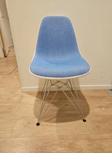 Chaise de réunion Vitra - Havelock Blue