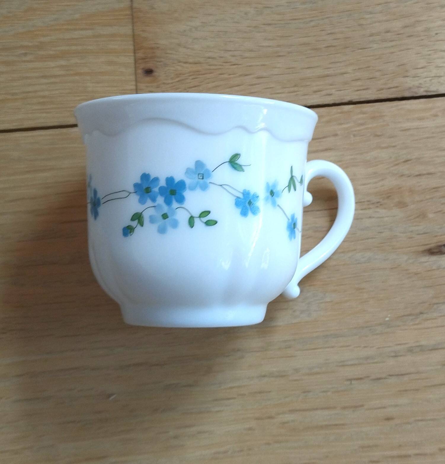 Set of 6 coffee cups model Véronica, forget-me-not