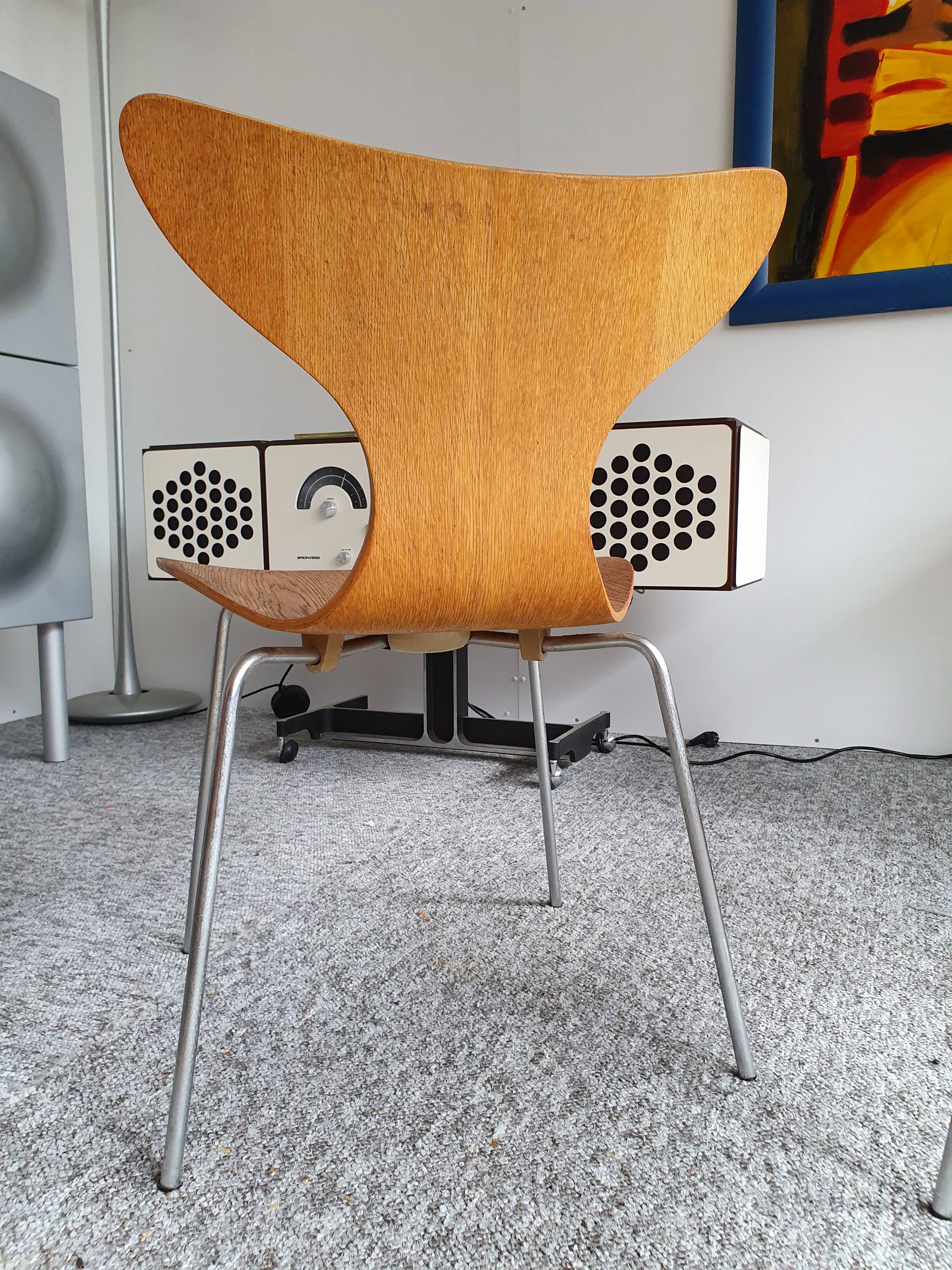 Pair 2 seagull chairs by Arne Jacobsen for Fritz Hansen