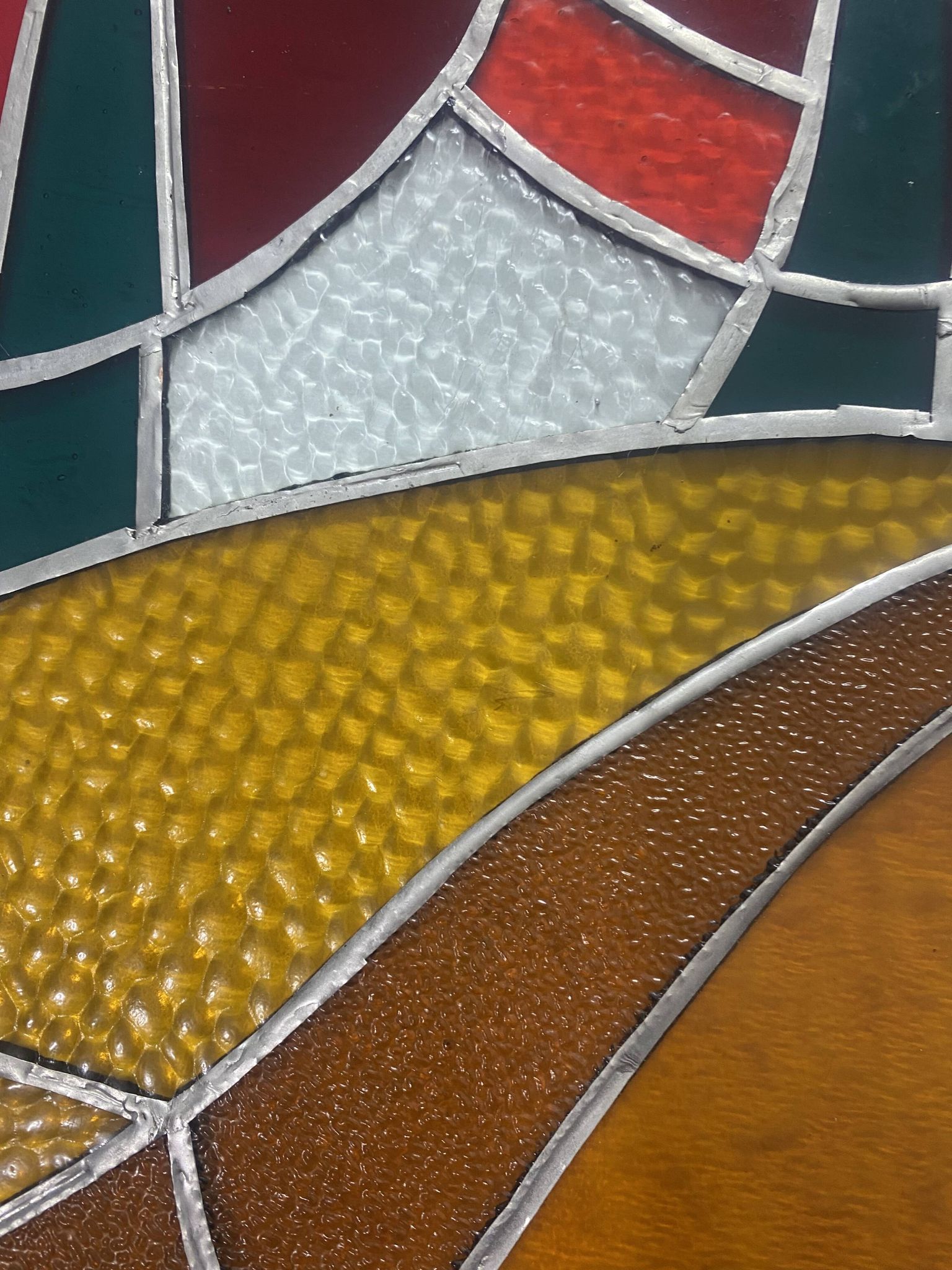 Vitrail décoratif Tulipes – Fleur stylisée en verre coloré, 41 × 68 cm