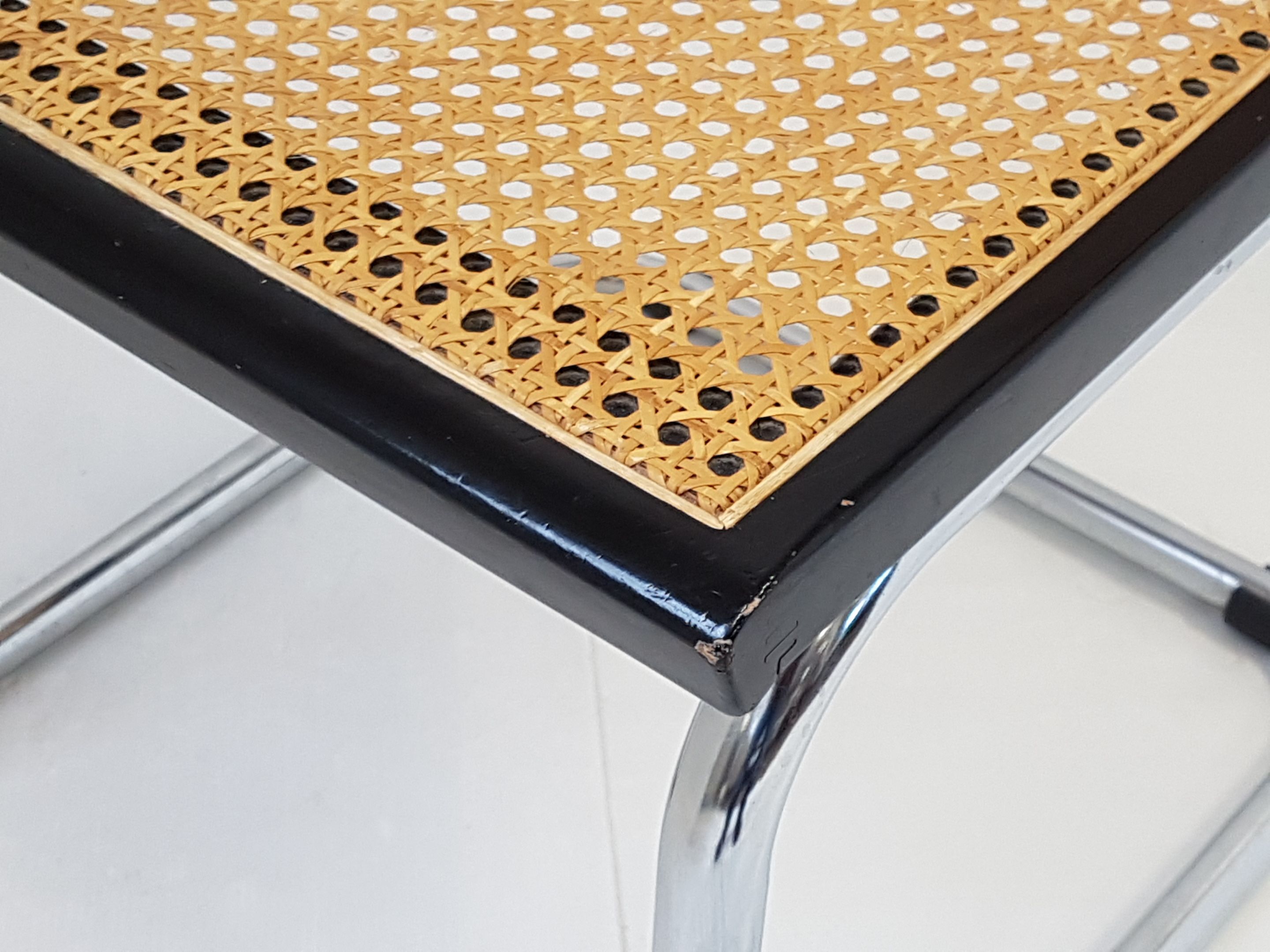 Chair by Marcel Breuer cesca B32