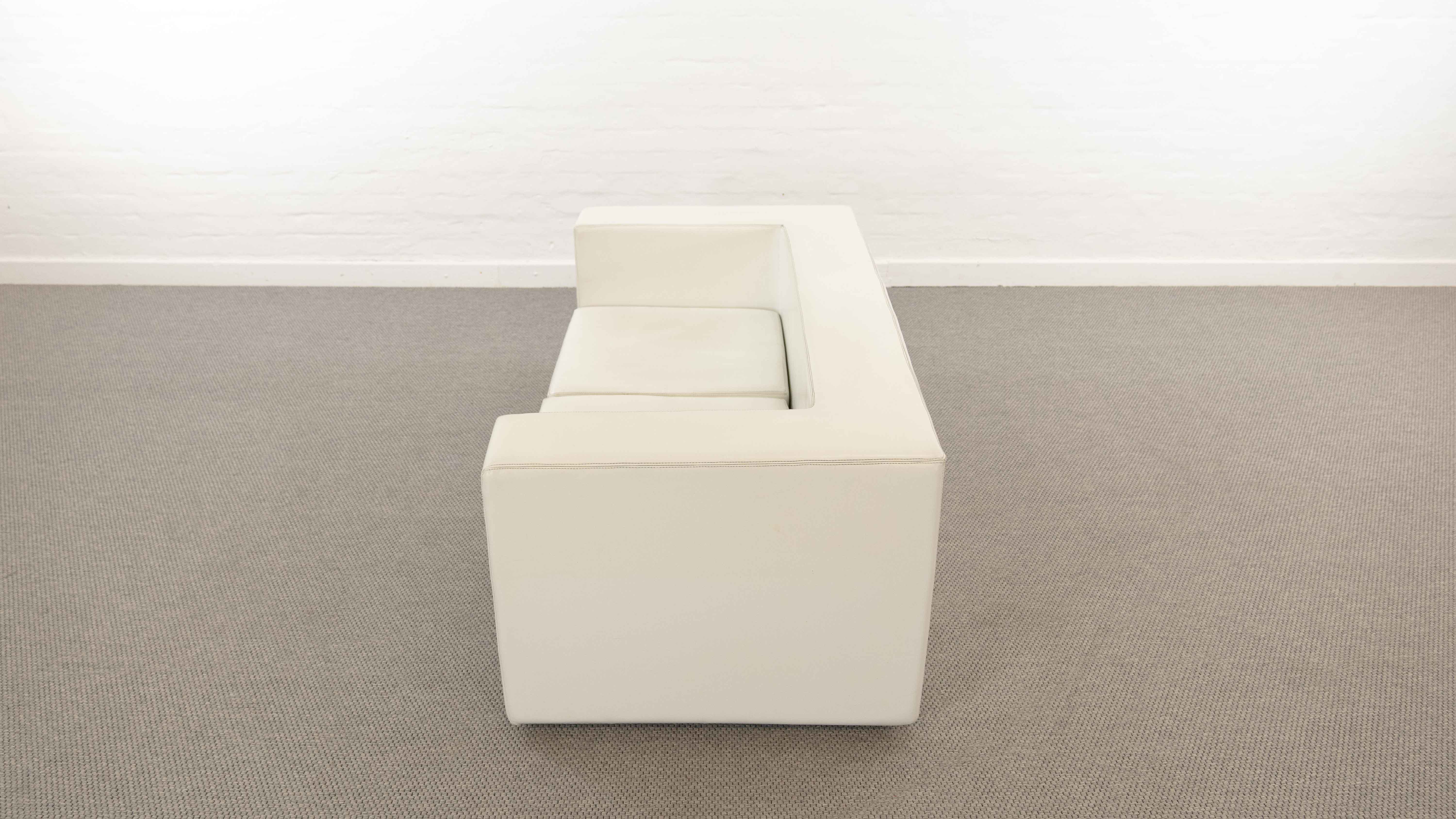 Throw Away sofa by Willie Landels for Zanotta 1965 in white vinyl