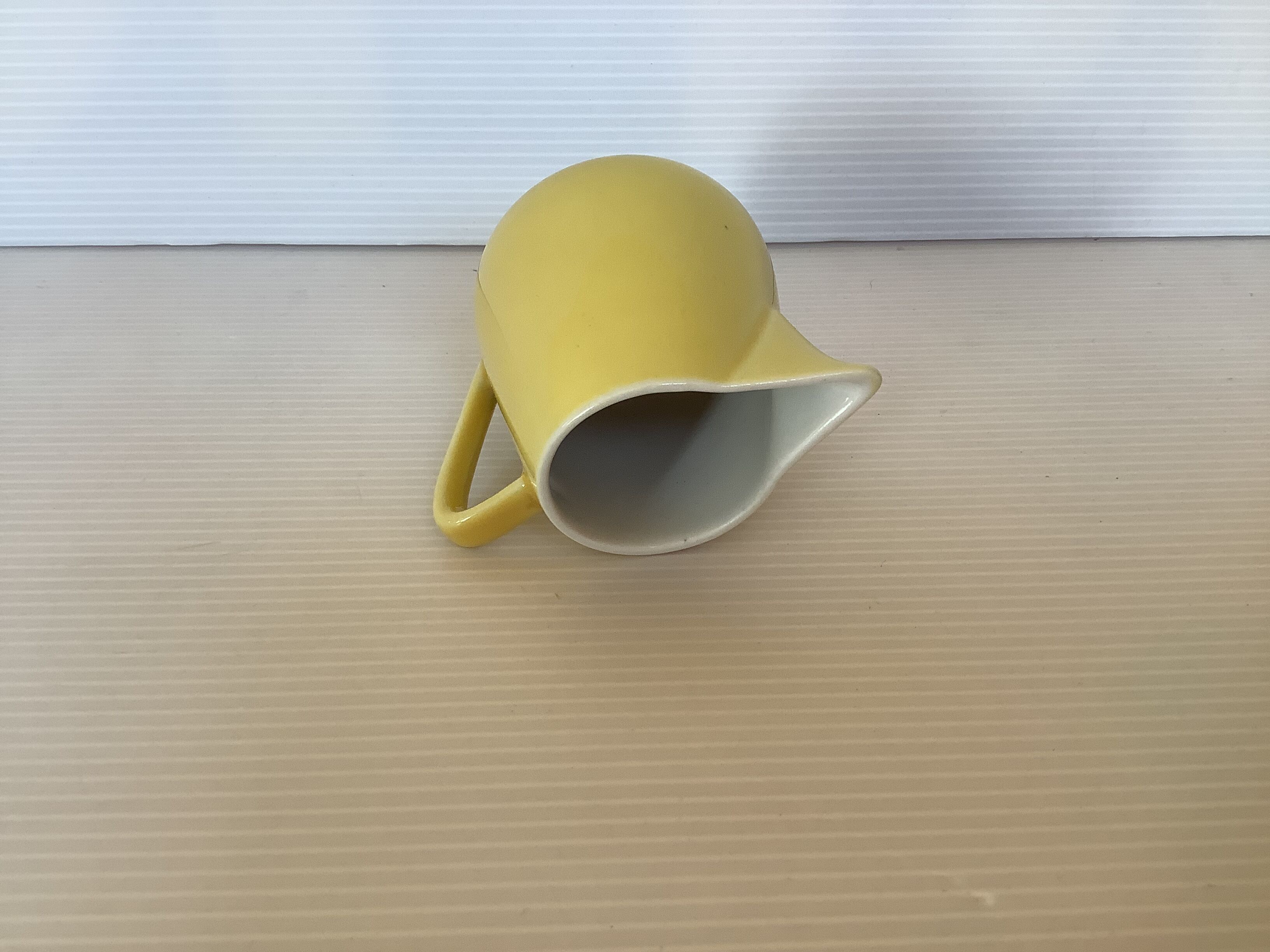 Crémier pot à lait jaune villeroy et boch