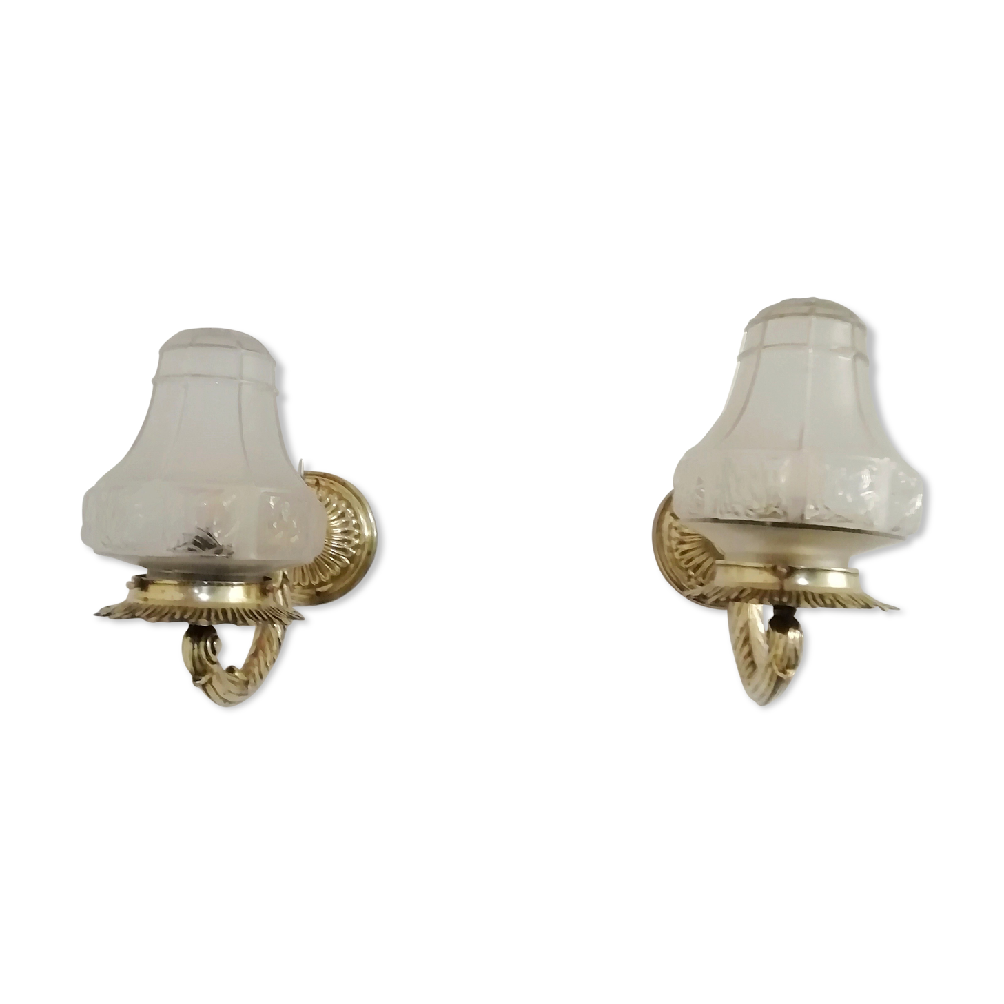 Brass and glass "art deco" wall light 1940