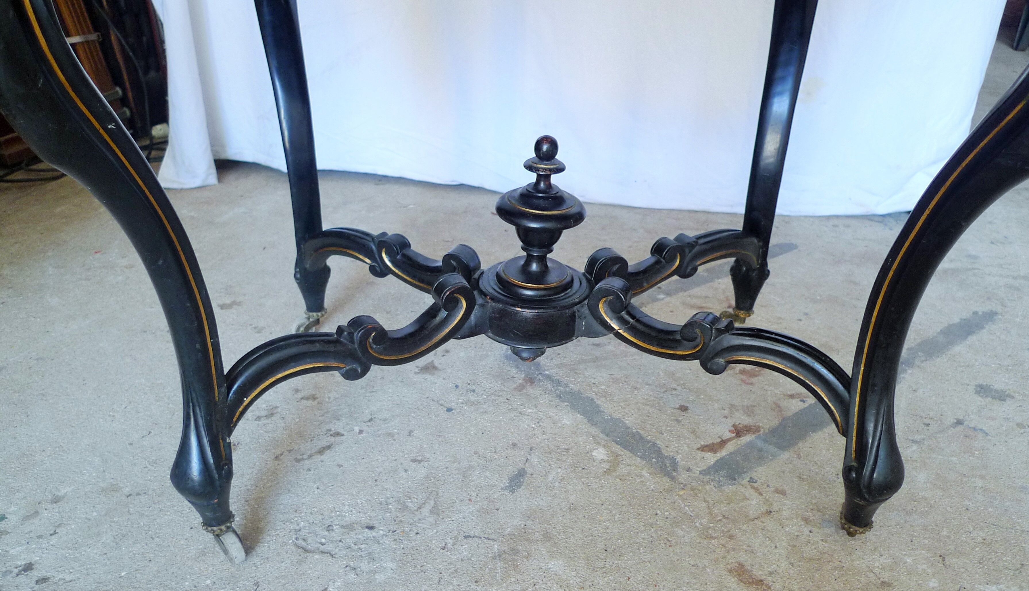 Blackened pear middle table