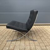 Originele Knoll Barcelona chair Mies Van Der Rohe , Zo goed als nieuw!!