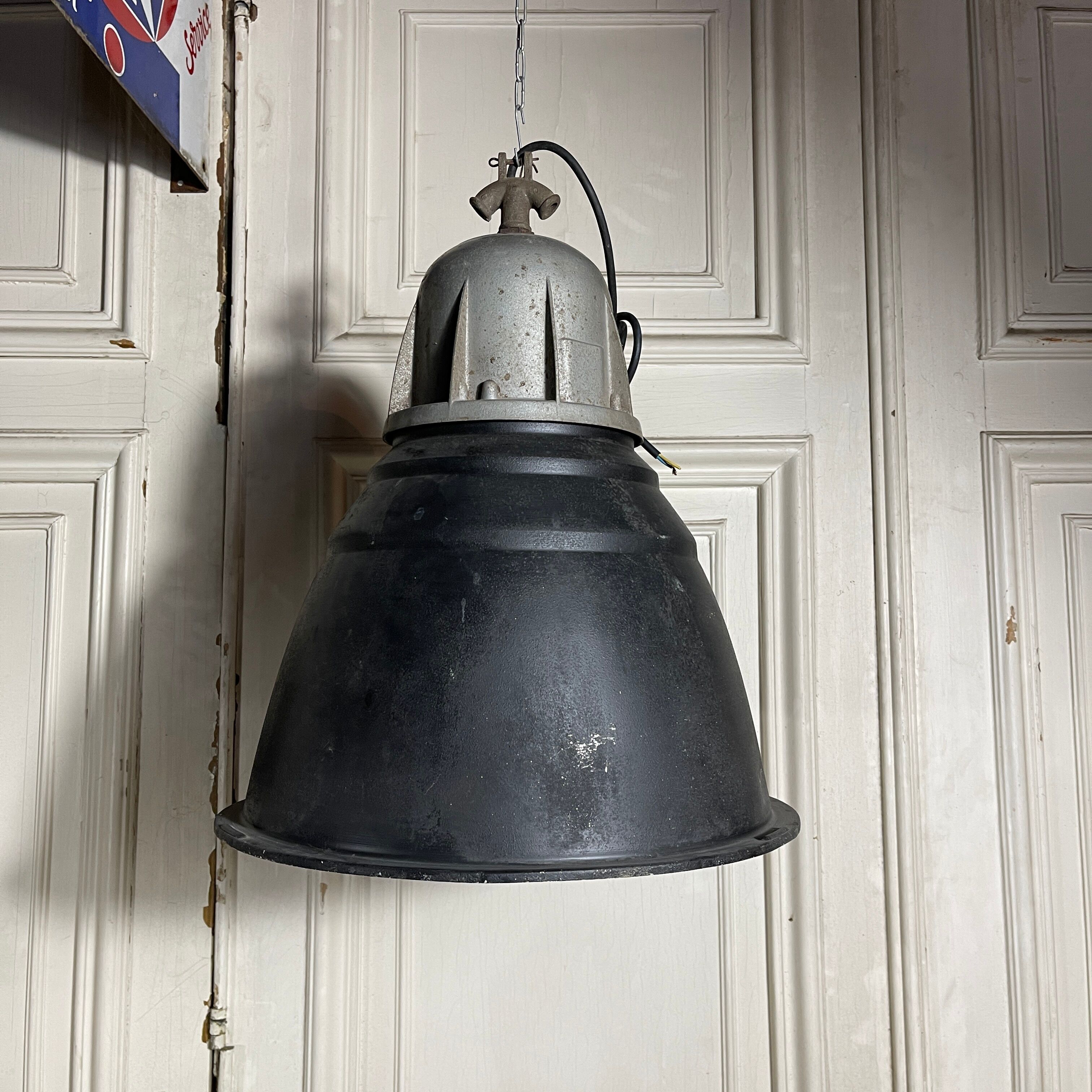 Industrial suspension