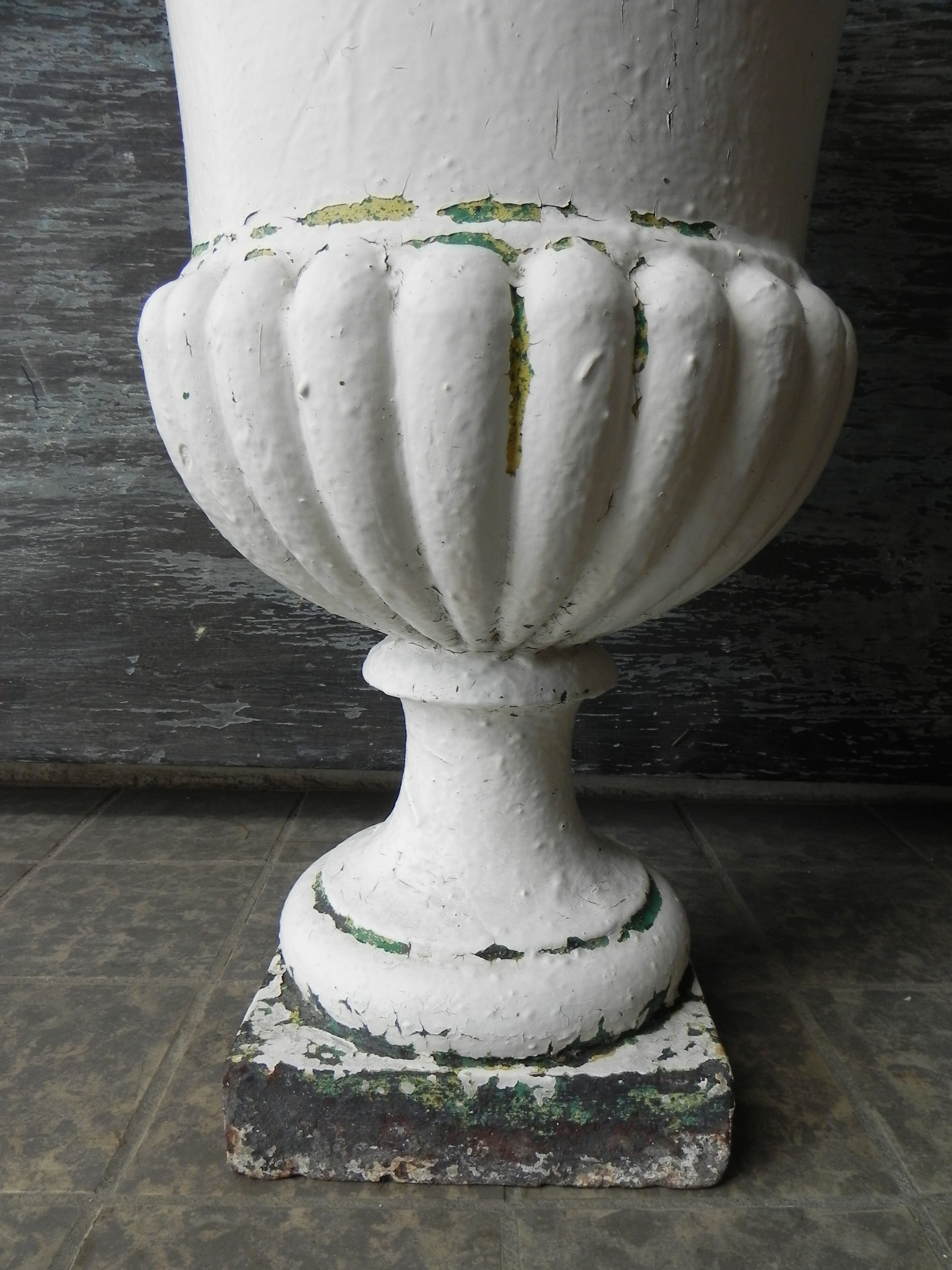 Cast iron vase model Medicis, 65 cm high﻿