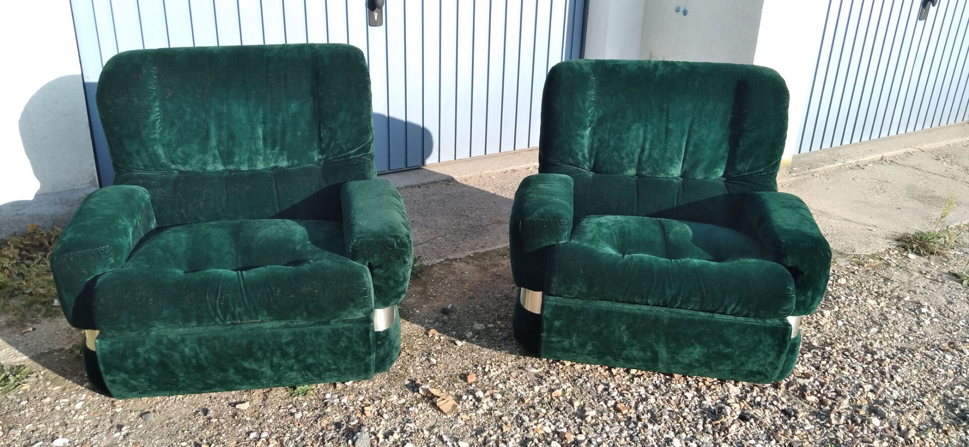 Pair of 70s armchairs