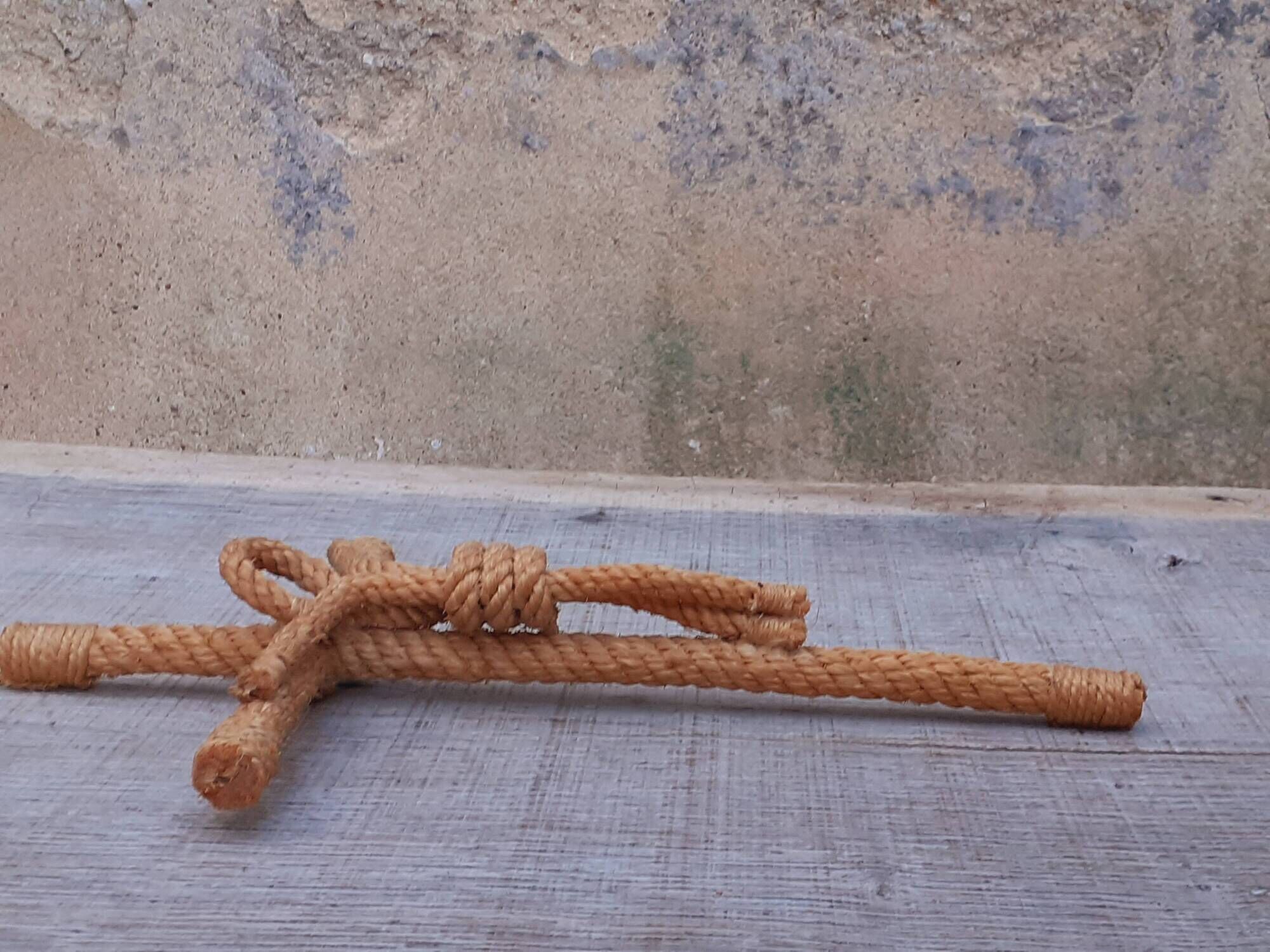 Christ in braided rope, year 50/60 attributed to Audoux-Minet.