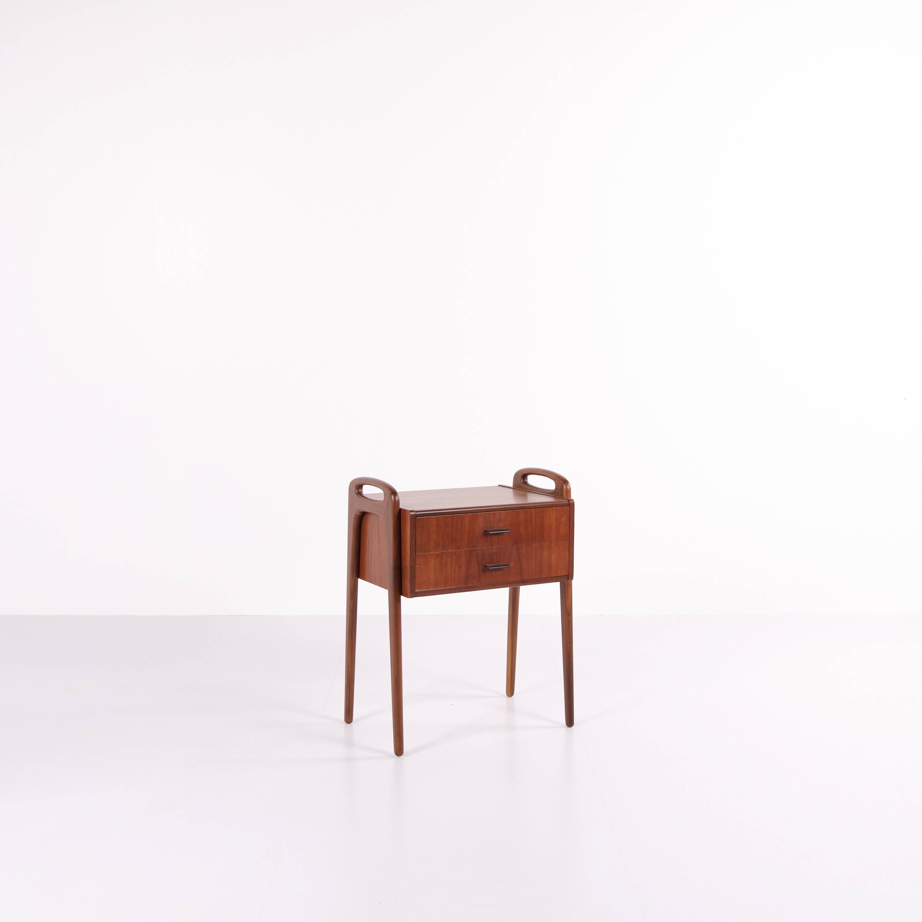 Table d'appoint / de chevet - Teck - Design danois - Années 1960
