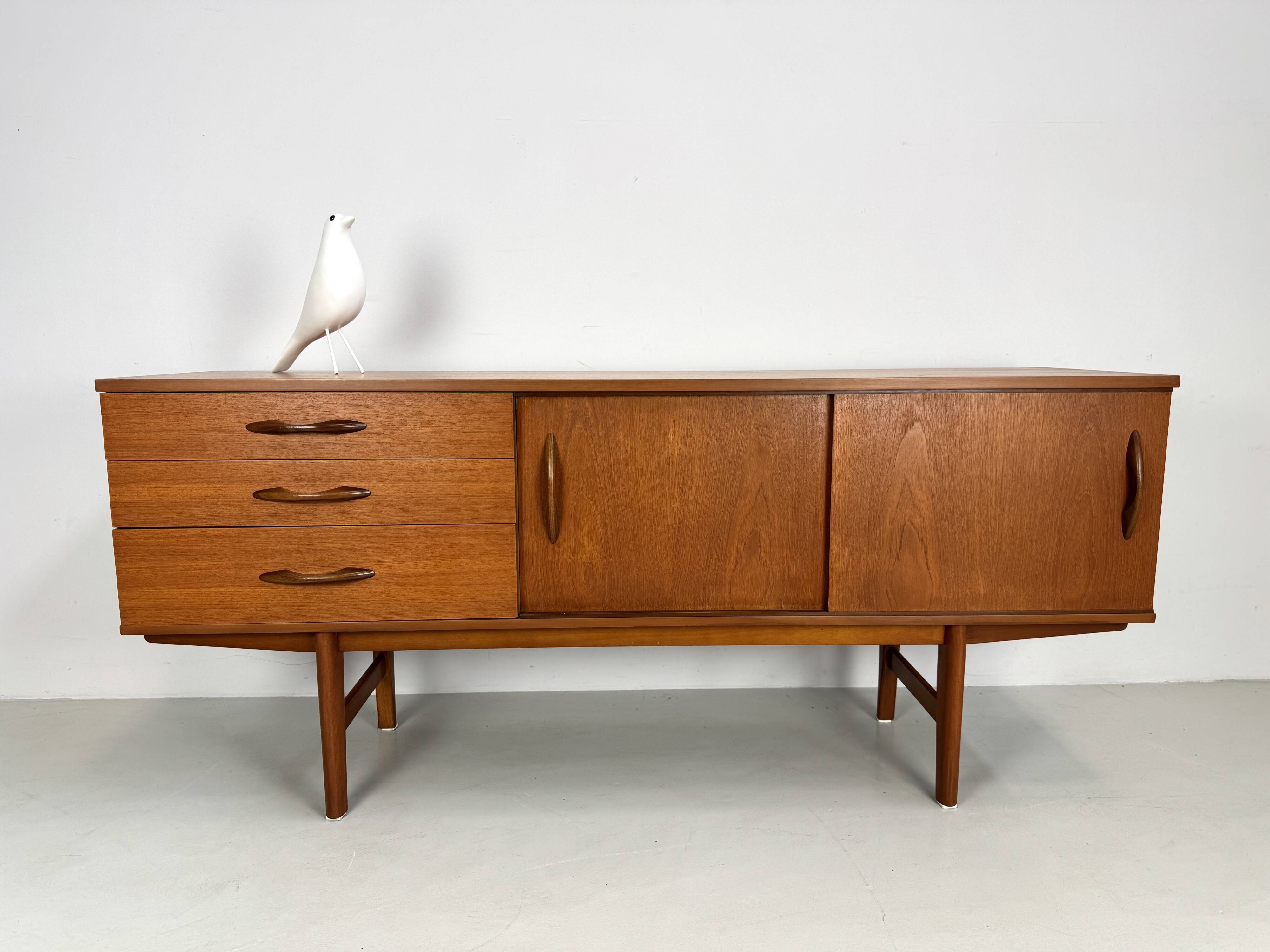 Vintage sideboard from Avalon from the 1960s