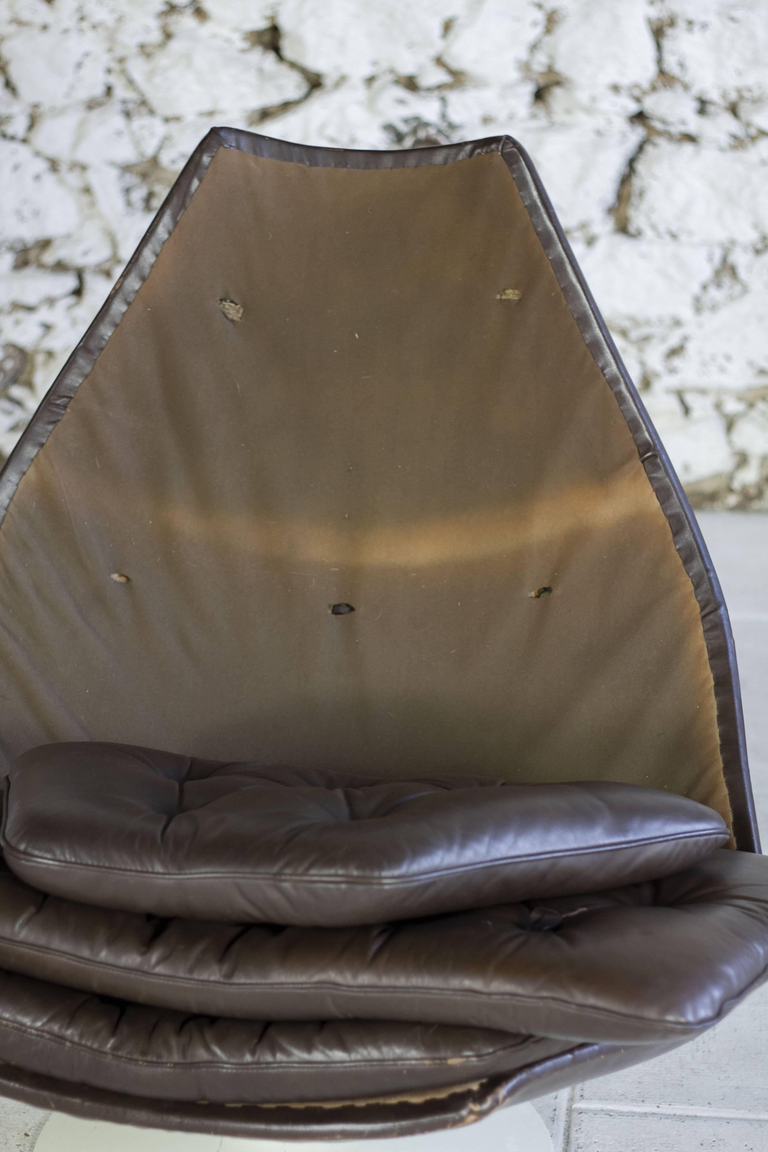 F588 armchair in leather by Geoffrey Harcourt for Artifort, 1960