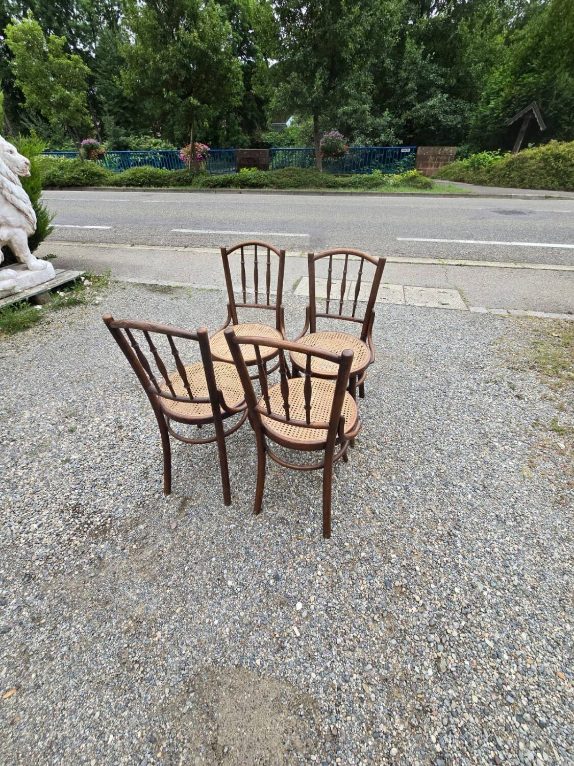 4 vintage Fischel bistro chairs in curved wood and cane