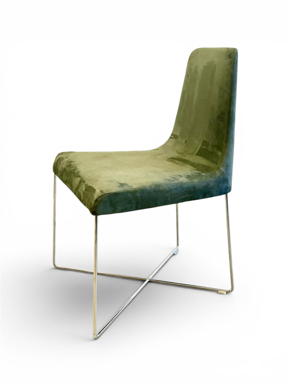 Chaises design Ligne Roset - So par Soda design - velours vert ni