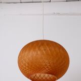 Suspension cocoon in nylon thread stretched thread rhodoïd