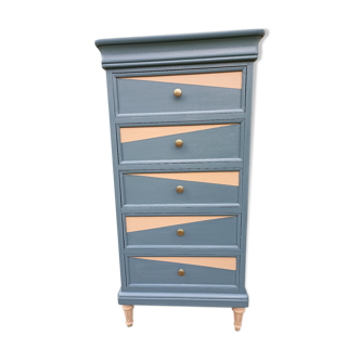 Chiffonier