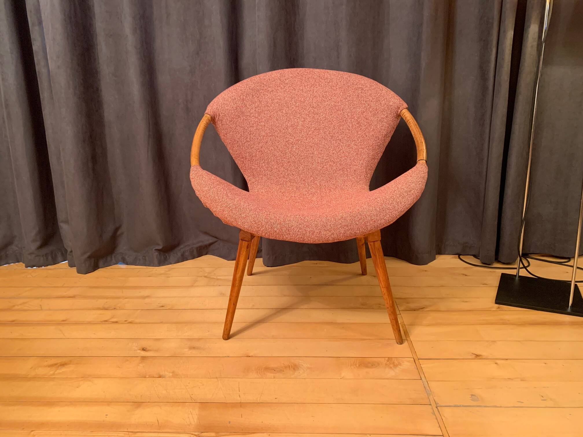 A unique armchair in the style of Miroslav Navratil, Czechoslovakia, 1950s/1960s