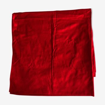 Nappe ancienne rouge
