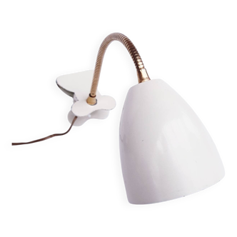 Antique hen clip lamp