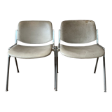 Pair of stackable chairs by Giancarlo Piretti for Castelli