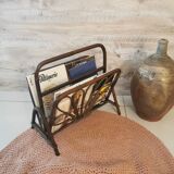 Vintage rattan magazine door