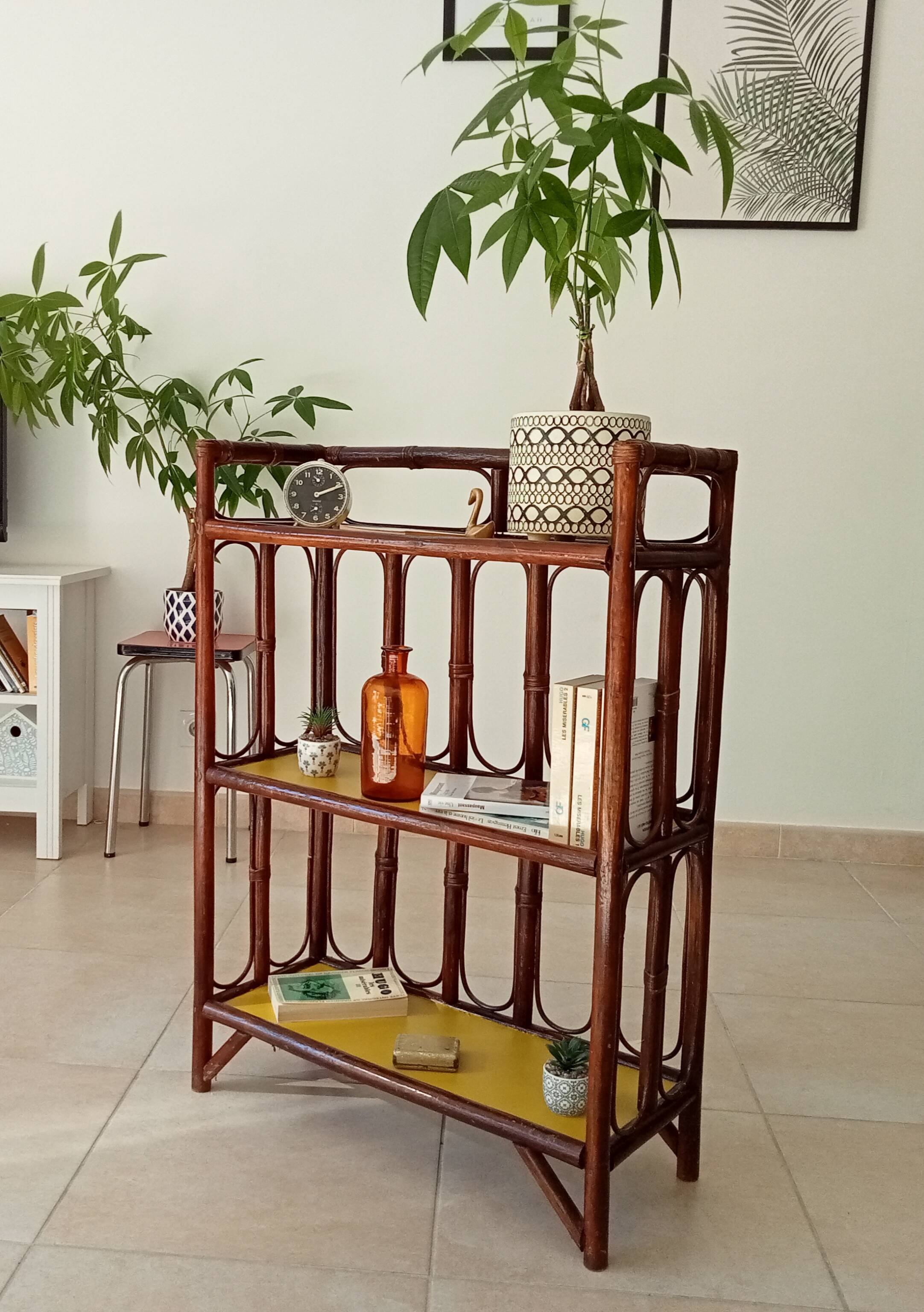 Vintage library shelf in bamboo and rattan 60s/70s