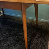 Table à manger avec 2 rallonges pieds compas