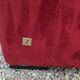 Ensemble un canapé deux fauteuils rouge et un pouf très bon état