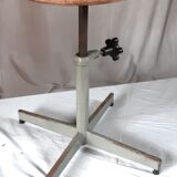 Height-adjustable workshop stool
