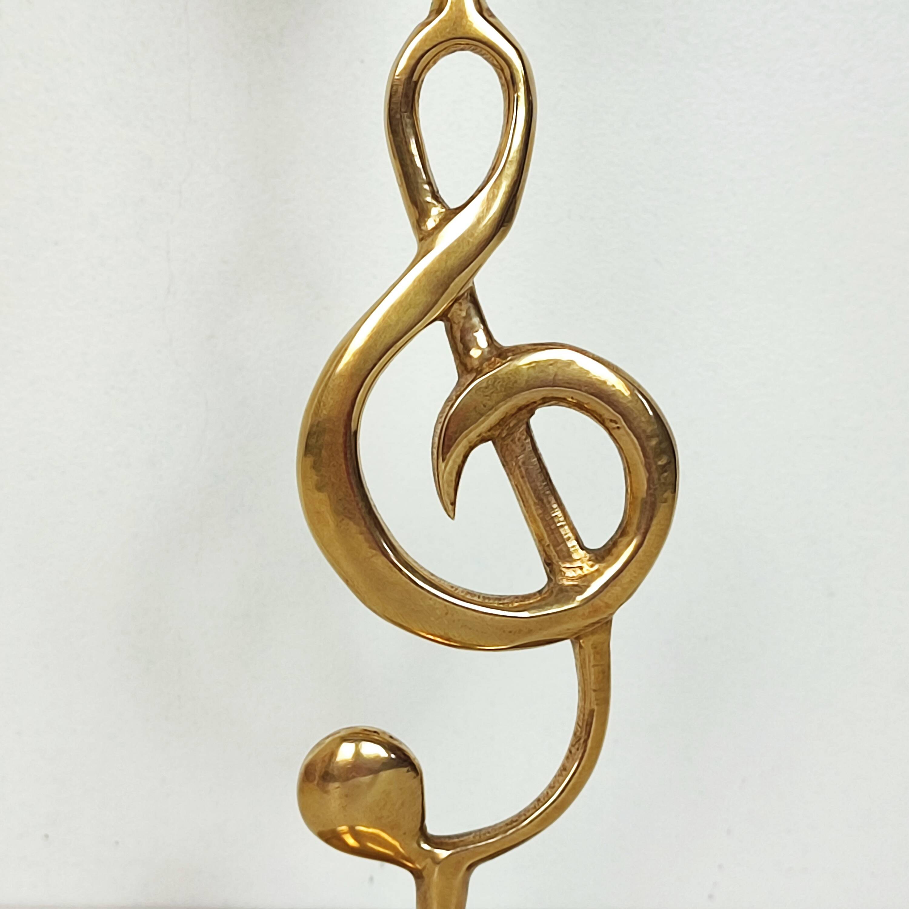 “Treble Clef” Candle Holder