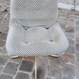 3 rotating vintage armchairs