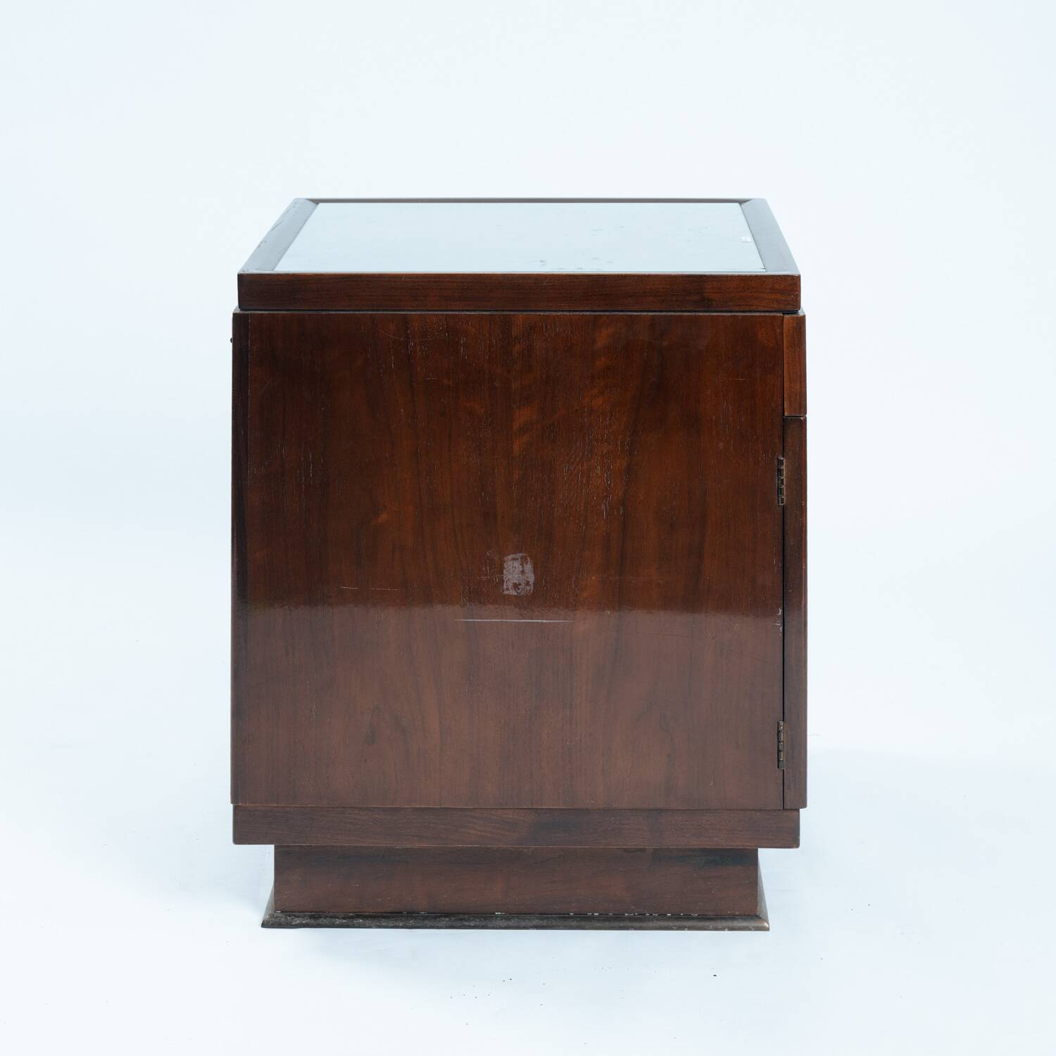 art deco style Drawer or nightstands in walnut veneer and copper by Baker